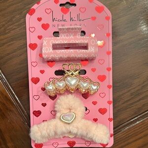 Nicole Miller set of 3 Valentines claw clips
